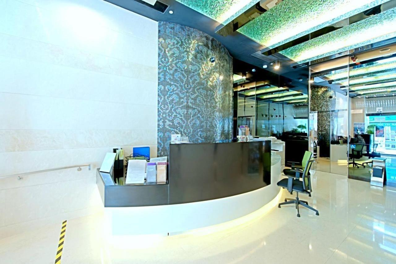 The Bauhinia Hotel - Central Hong Kong Exterior photo