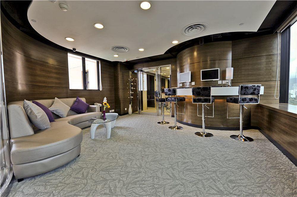 The Bauhinia Hotel - Central Hong Kong Exterior photo